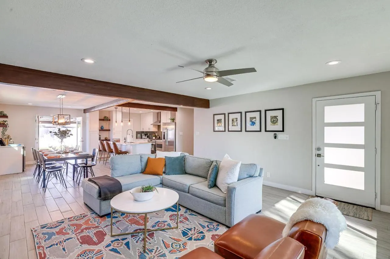 Modern Scottsdale Home 2 Mi To Old Town!